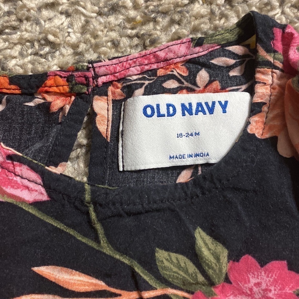 Old Navy toddler floral dress | size 18-24m - Picture 4 of 5